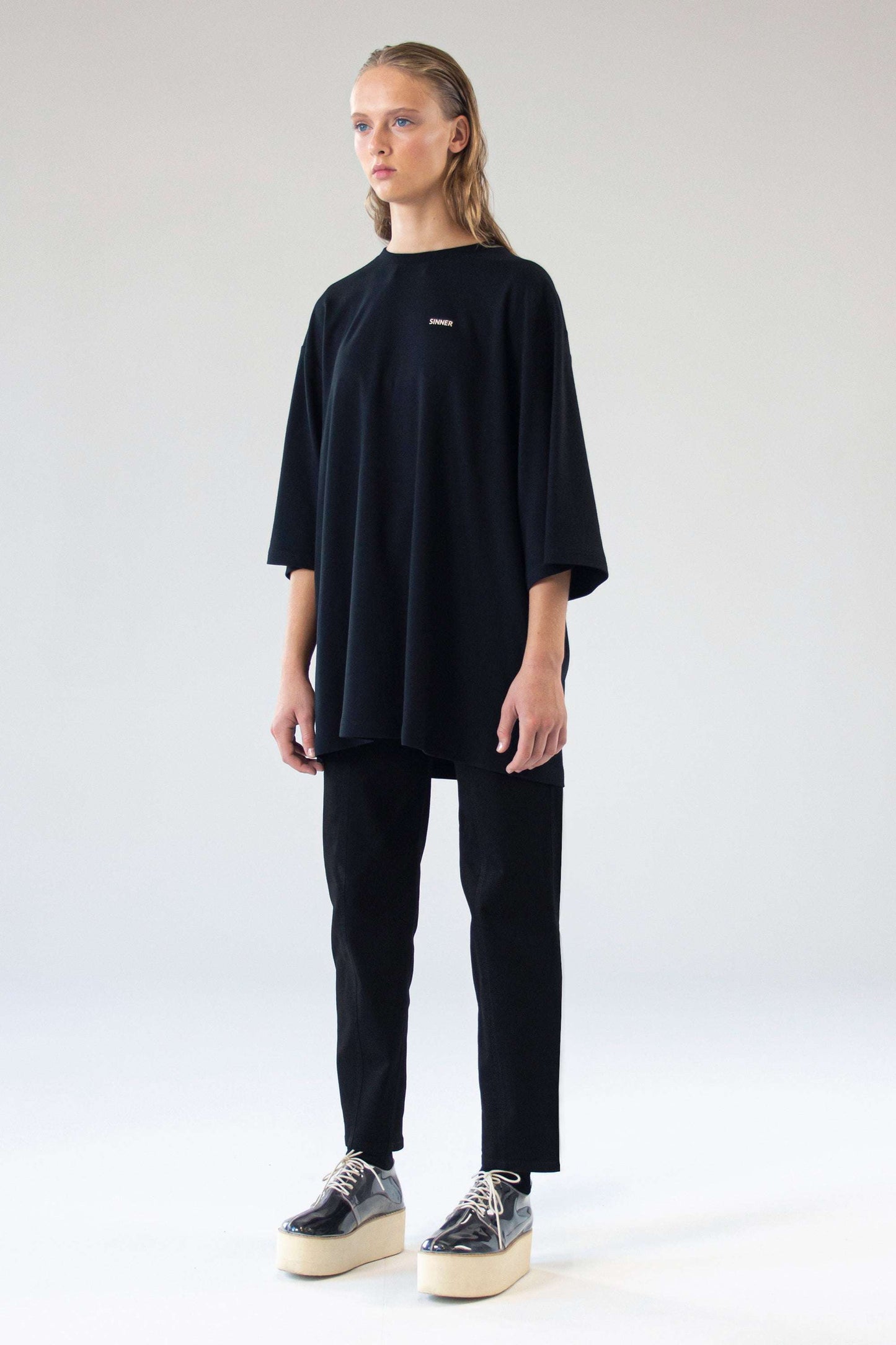 T-shirt SINNER